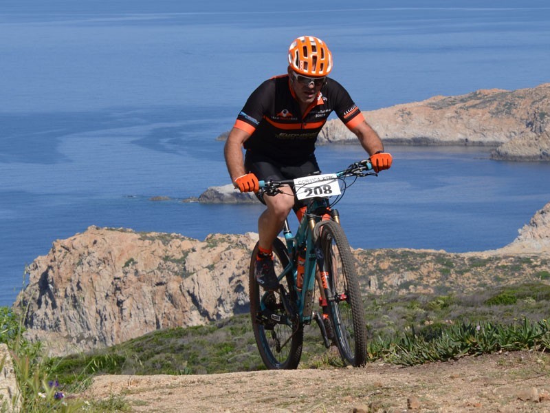 Tour in mountain bike della Corsica del Sud